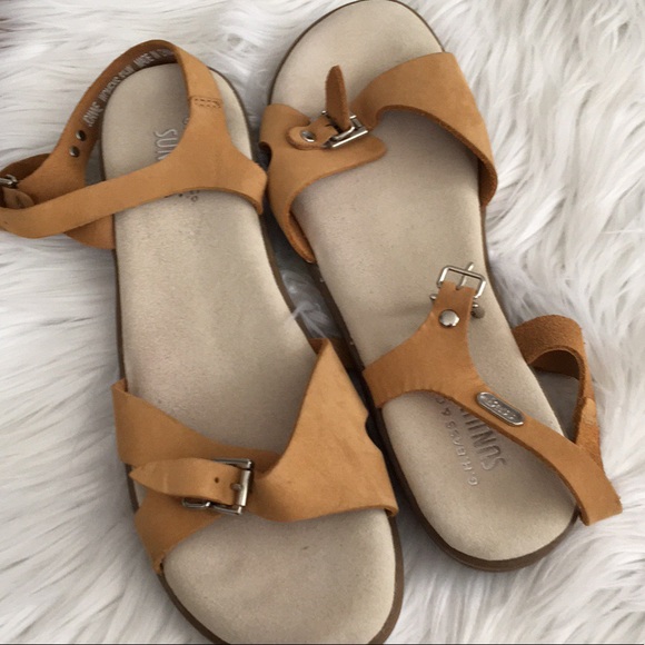 bass joanne sandals
